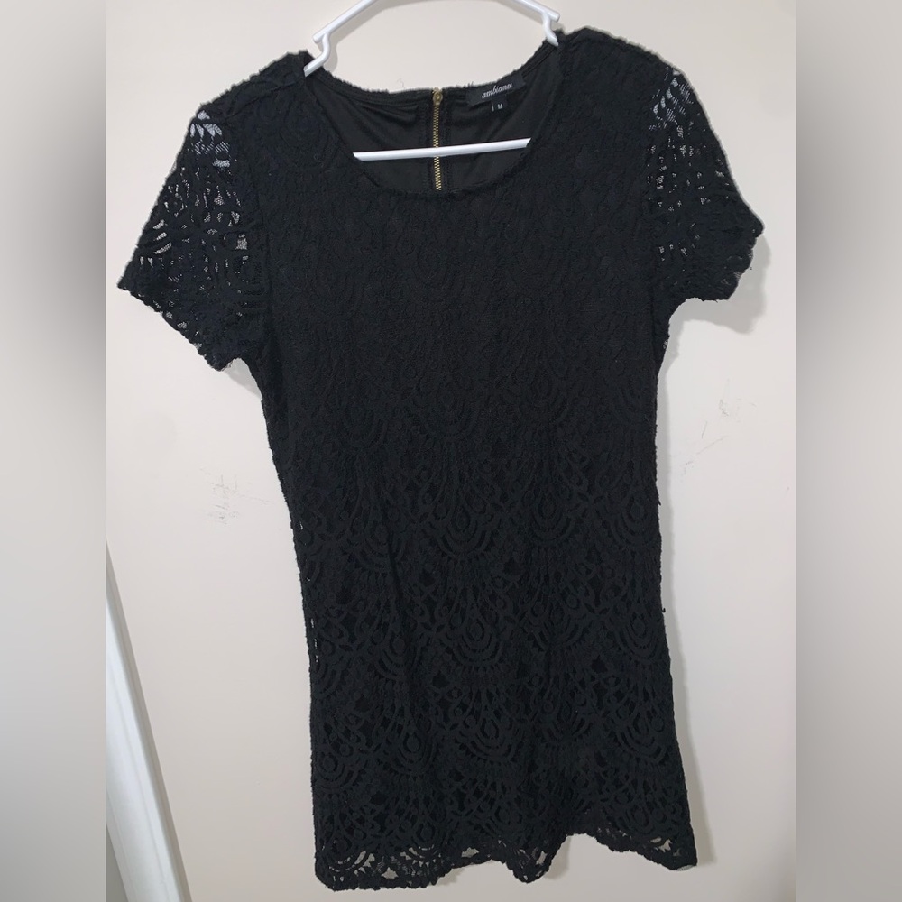 Short sleeve , mid thigh dress